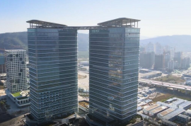 珠海融创新兴际华财富广场，首期5万(减)现楼发售，香港银行按揭，最新价单